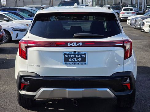 New 2026 Kia Seltos SX w/ SX Sunroof Package image 4