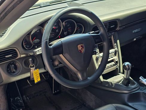Used 2007 Porsche 911 Carrera image 23