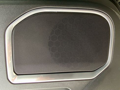 New 2025 GMC Sierra 1500 SLE w/ Preferred Package image 55