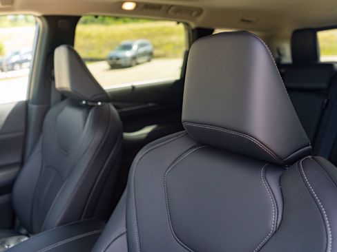 Certified 2026 INFINITI QX60 Luxe w/ Cargo Package FWD image 11