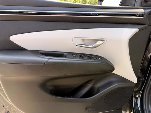 Certified 2023 Hyundai Tucson SEL w/ Convenience Package AWD/4WD image 18