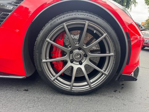 Used 2017 Chevrolet Corvette Z06 RWD image 19