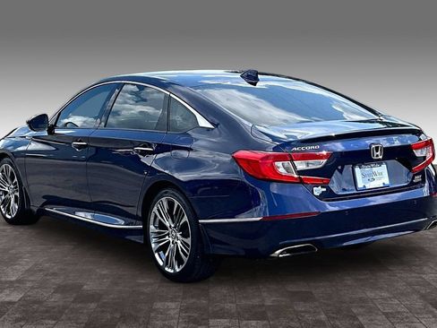 Used 2018 Honda Accord Touring image 25