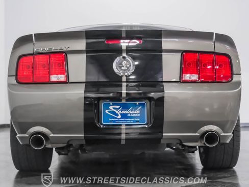 Used 2005 Ford Mustang GT image 32