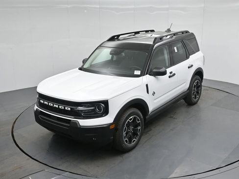 New 2026 Ford Bronco Sport Outer Banks AWD/4WD image 35