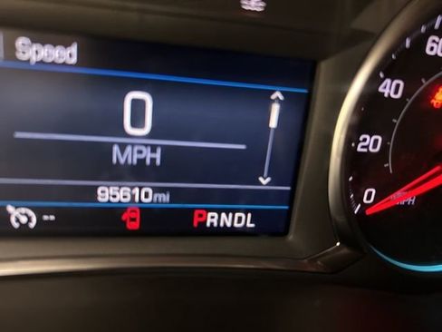 Used 2024 Chevrolet Equinox LT AWD/4WD image 29
