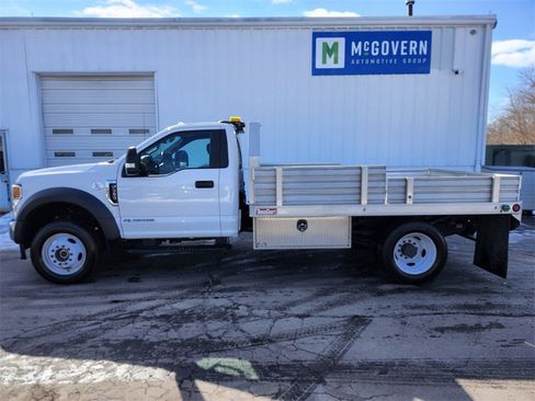 Used 2020 Ford F550 4x4 Regular Cab Super Duty image 2