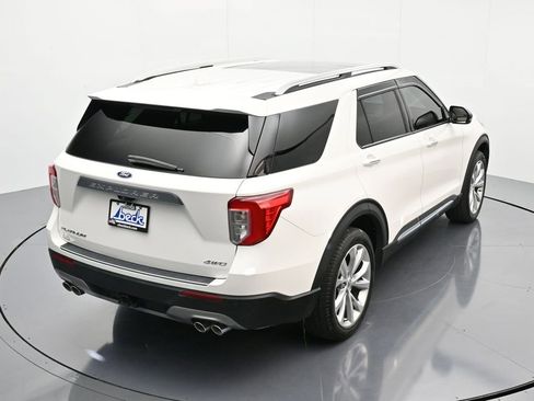 Certified 2023 Ford Explorer Platinum w/ Technology Package image 34