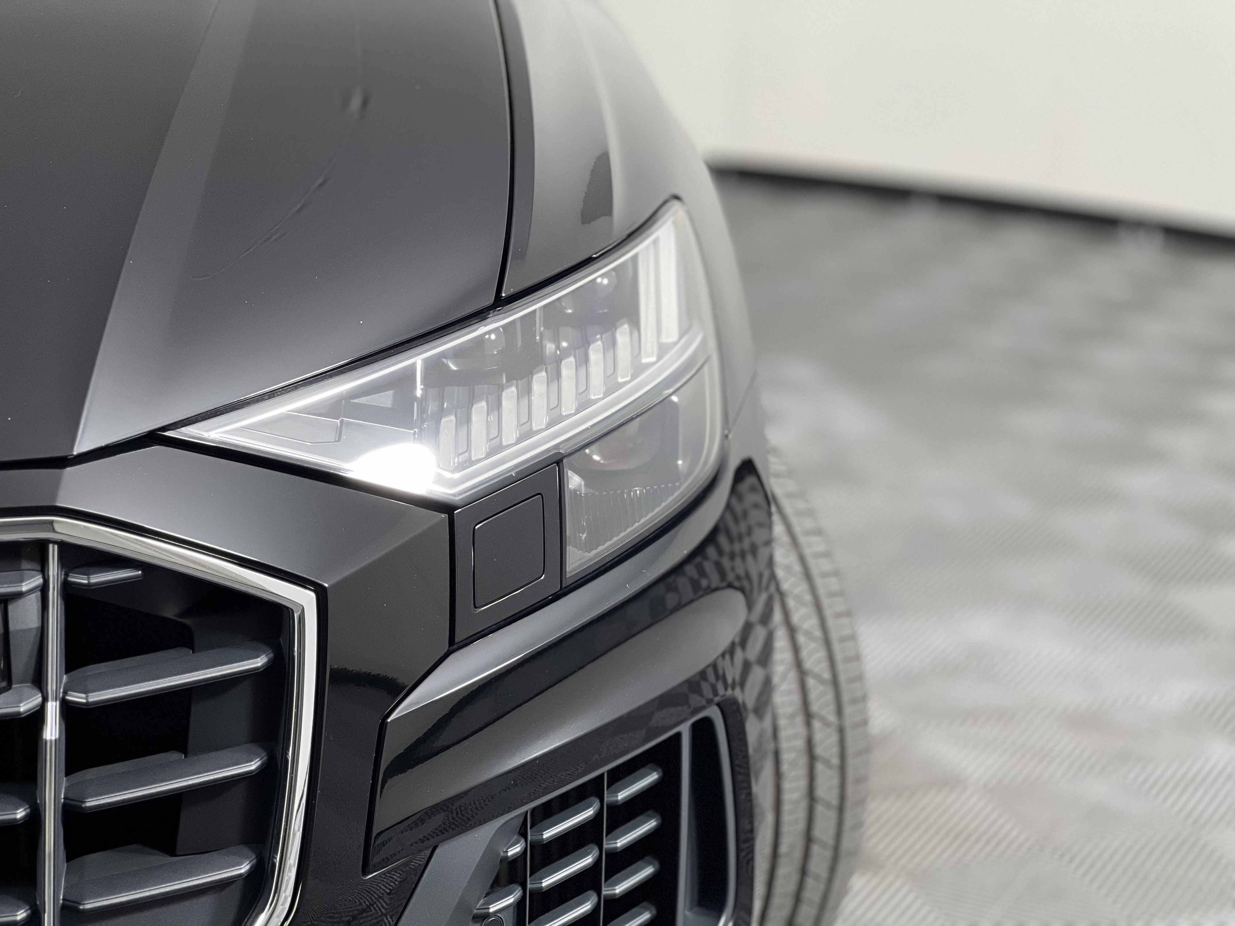 Used 2019 Audi Q8 Prestige w/ Interior Protection Package AWD/4WD image 7