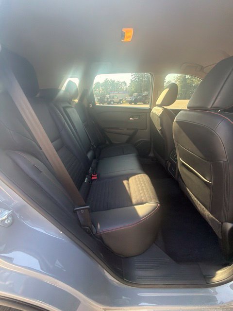 Used 2025 Nissan Rogue SV w/ Rock Creek Premium Package AWD/4WD image 17