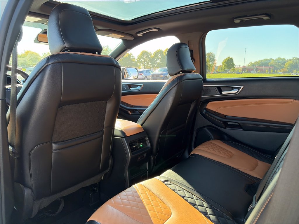 Used 2024 Ford Edge Titanium w/ Titanium Elite Package AWD/4WD image 30