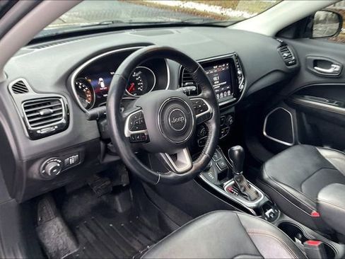 Used 2020 Jeep Compass Limited image 14