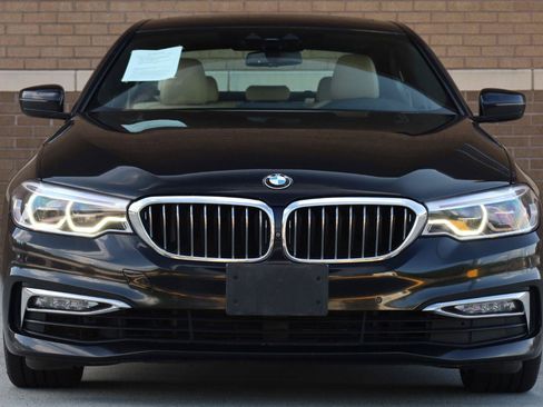 Used 2017 BMW 540i xDrive AWD/4WD image 6