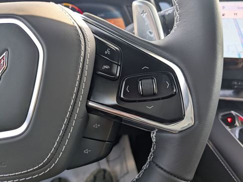 New 2025 Chevrolet Corvette E-Ray image 30