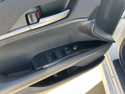 Used 2025 Toyota Camry LE FWD image 15