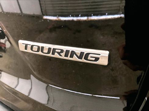 Used 2021 Honda CR-V Touring image 13