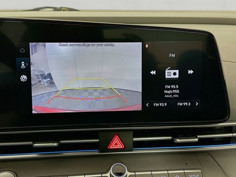 Certified 2024 Hyundai Elantra SEL image 14