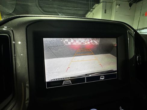 Used 2023 Chevrolet Silverado 1500 Custom AWD/4WD image 10