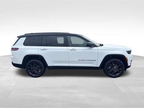 New 2025 Jeep Grand Cherokee L Limited image 8
