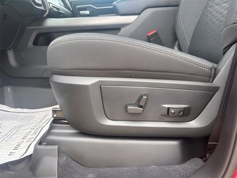 New 2026 RAM 3500 Big Horn AWD/4WD image 23