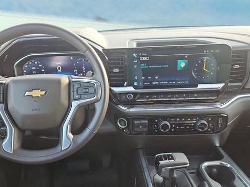 Used 2023 Chevrolet Silverado 1500 LTZ w/ LTZ Premium Package image 9