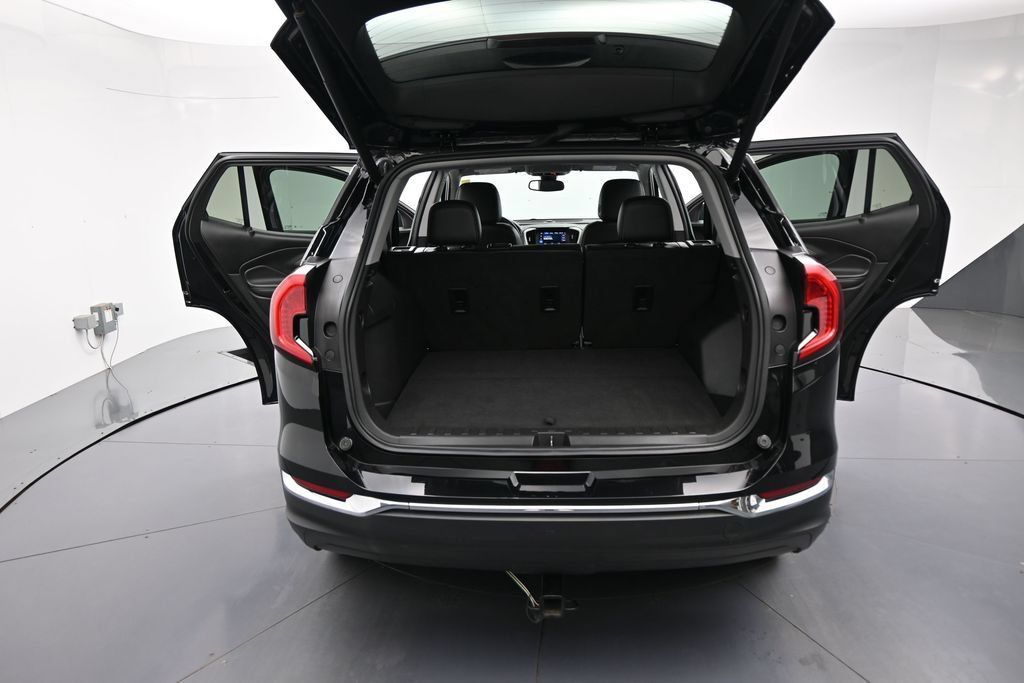 Used 2023 GMC Terrain SLT AWD/4WD image 22