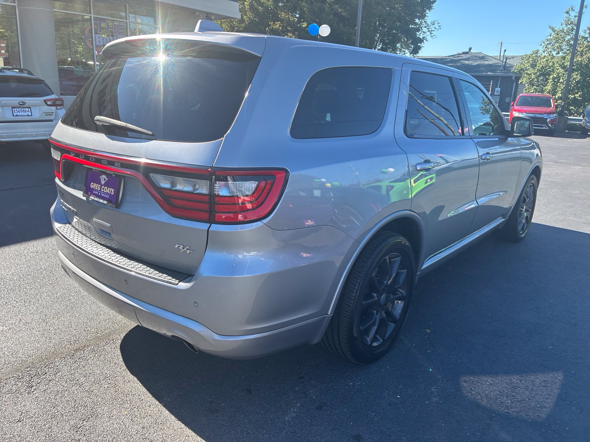 Used 2017 Dodge Durango R/T AWD/4WD image 2
