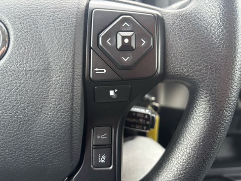 Used 2023 Toyota Tacoma SR image 18
