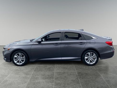 Used 2019 Honda Accord LX image 2