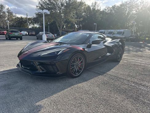 Used 2023 Chevrolet Corvette Stingray Premium Conv w/ Stealth Interior Trim Package image 7