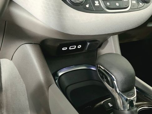 Certified 2025 Chevrolet Malibu LT FWD image 27