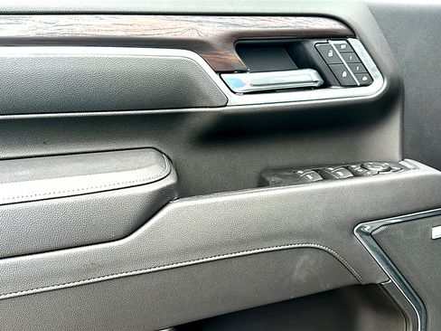 New 2025 GMC Sierra 2500 SLT w/ Texas SLT Premium Package image 16