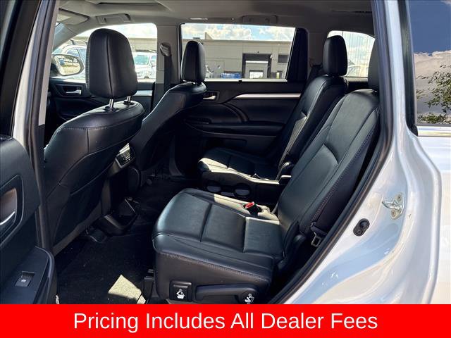 Used 2019 Toyota Highlander XLE FWD image 10