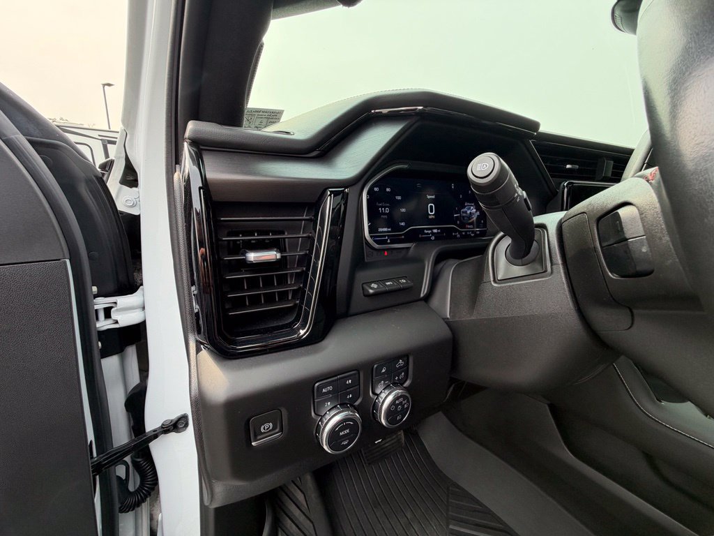 Used 2024 GMC Sierra 2500 AT4X w/ AT4X AEV Edition AWD/4WD image 4