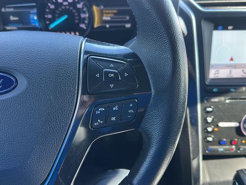 Used 2018 Ford Explorer Limited image 15