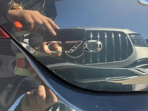 Used 2024 Genesis G70 2.5T image 11