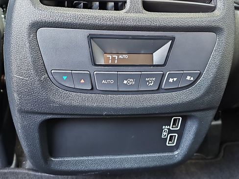 Used 2022 Honda Pilot EX-L image 12