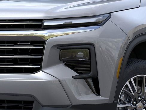 New 2026 Chevrolet Traverse LT FWD image 11