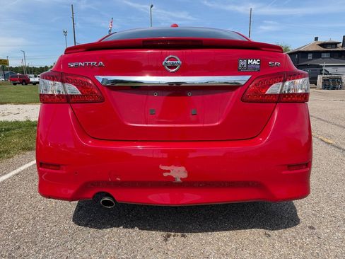 Used 2015 Nissan Sentra SR w/ SR Premium Package FWD image 13