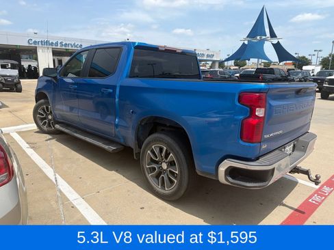 Used 2022 Chevrolet Silverado 1500 LT RWD image 3