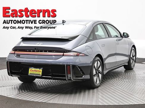Used 2024 Hyundai Ioniq 6 SE AWD/4WD image 5