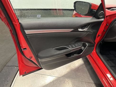 Used 2018 Honda Civic EX image 13