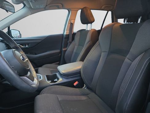 Used 2020 Subaru Outback Premium image 9