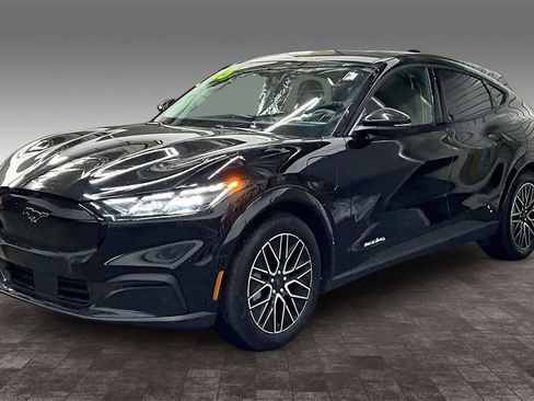 Used 2025 Ford Mustang Mach-E Premium image 24