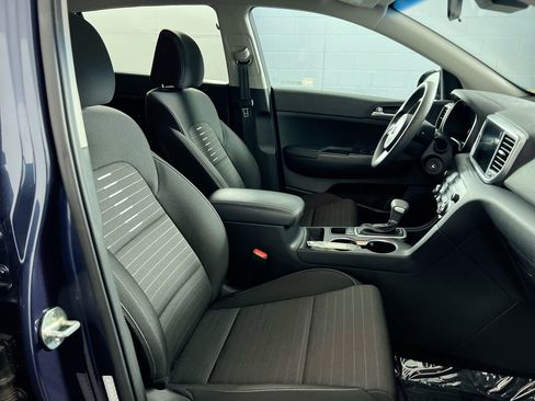 Used 2021 Kia Sportage LX w/ LX AWD Popular Package image 29