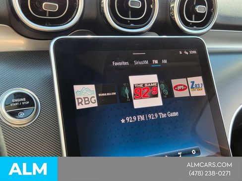 Used 2025 Mercedes-Benz C 300 Sedan image 22