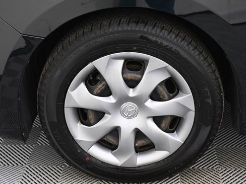 Used 2015 MAZDA MAZDA3 i SV image 19