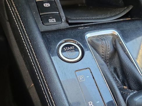 Used 2024 Nissan Kicks SV image 30