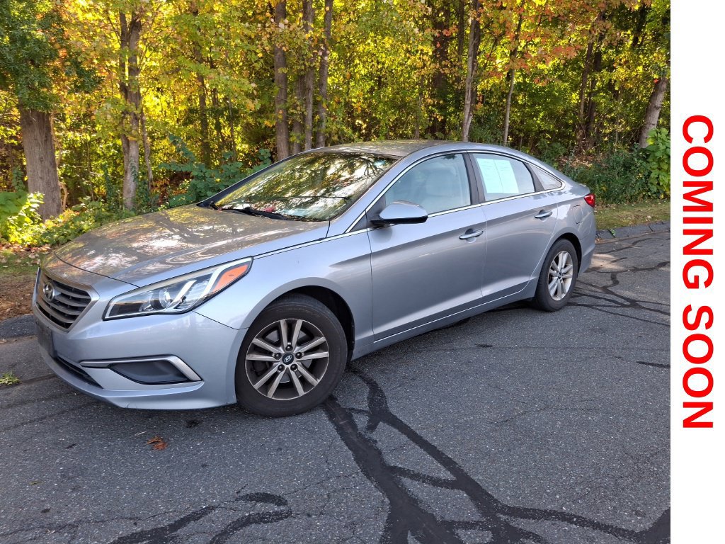 Used 2016 Hyundai Sonata SE FWD image 1