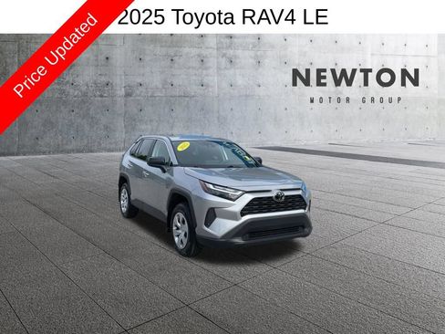 Used 2025 Toyota RAV4 LE FWD image 1